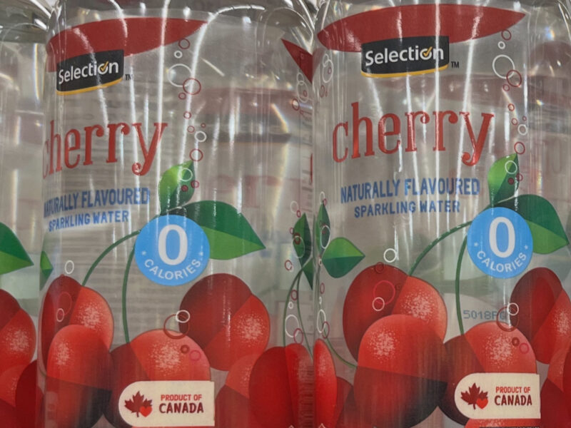 Selection cherry 🍒 Sparkling water made in Canada
